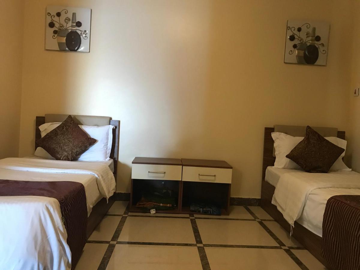 منتجع وشاليهات مورجان الشرق - للعائلات فقط - Dammam Exterior foto