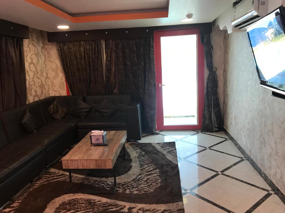 منتجع وشاليهات مورجان الشرق - للعائلات فقط - Dammam Exterior foto