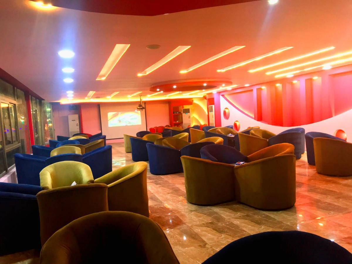 منتجع وشاليهات مورجان الشرق - للعائلات فقط - Dammam Exterior foto